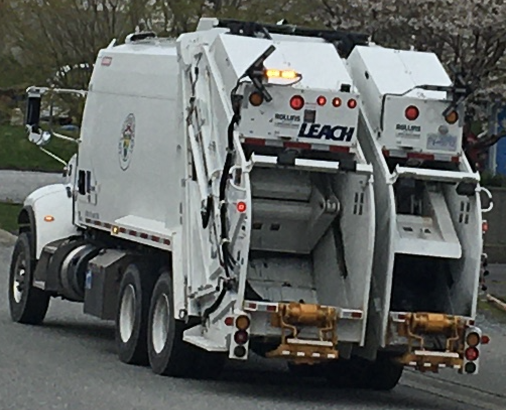 North Coast Review City's new splitbay garbage hauler enters service