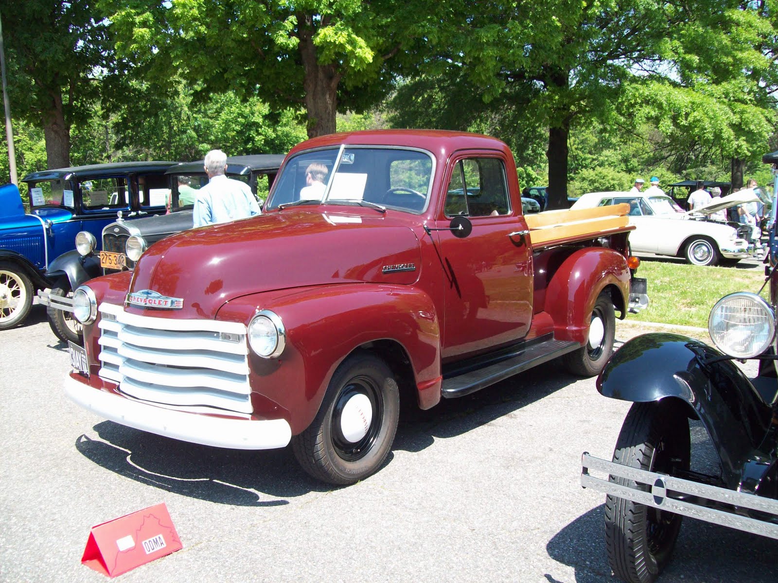 BIG LOU M'S PHOTOS: ANTIQUE CAR SHOW PT4
