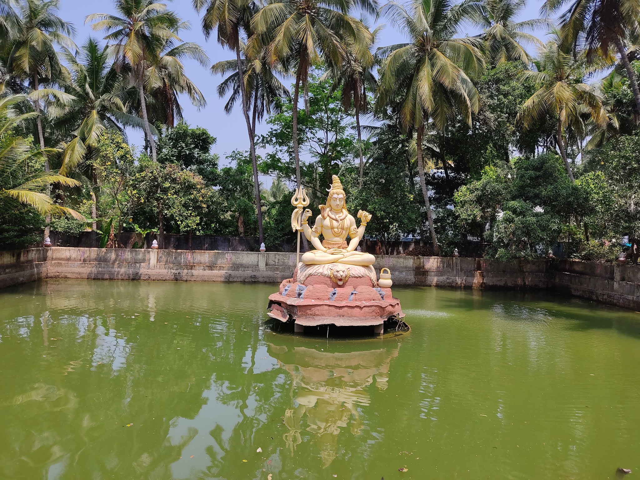 Random Scribbling Kundeshwara Temple, Kundapura