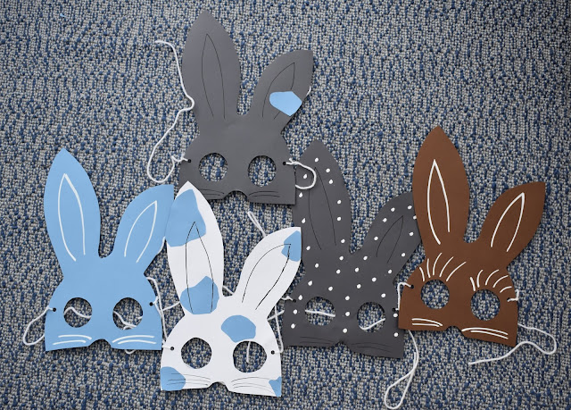 Frohe Ostern mit einer kleinen Hasenparty und Osterhasenmaske zum