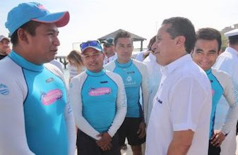 El gobernador Carlos Joaquín dio el banderazo de inicio para la siembra de más de nueve mil corales en el Parque Nacional de Isla Mujeres