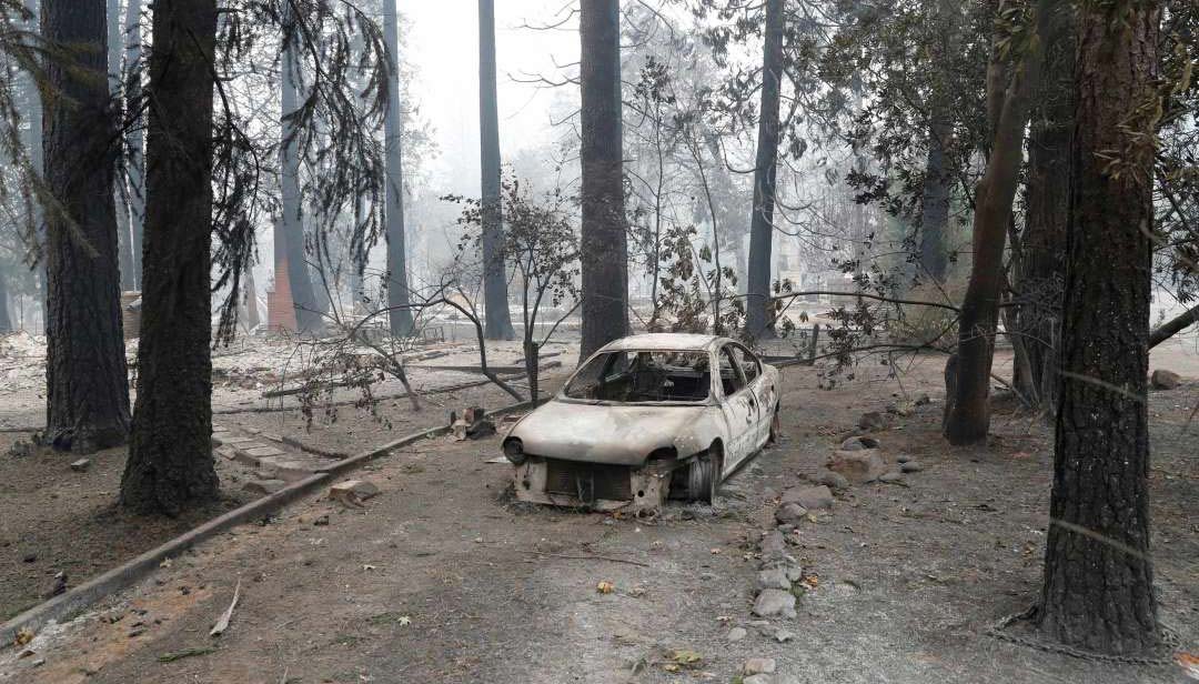 Sobe para 59 número de mortos em incêndios na Califórnia