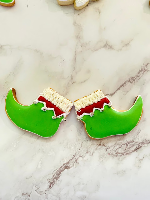 Elf on the shelves cookies @www.thecookiecouture.com