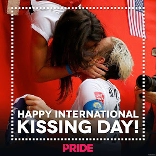 International Kissing Day HD Pictures, Wallpapers