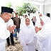 Melayat ke Rumah Duka, Kapolda Kalsel : Al-Fatihah untuk Almarhumah Ibunda dari Ibu Gubernur Kalsel