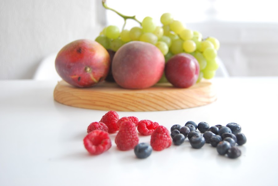 desayuno fácil con fruta para niños