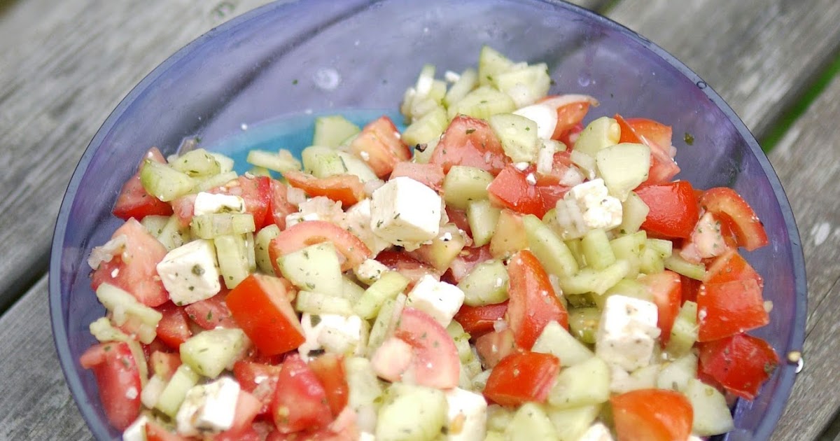 Experimente aus meiner Küche: Tomaten-Gurken-Salat mit Feta