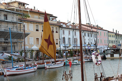 museo della Marineria le navi del museo lungo il porto canelae