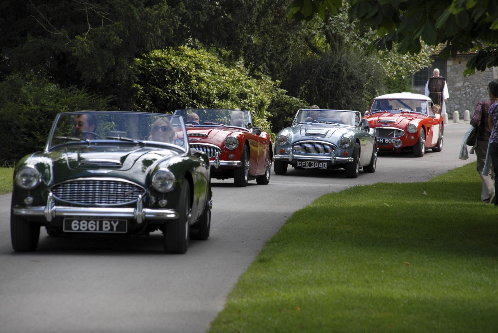 Treasure Houses of England Beaulieu Goes Classic Car Crazy For Simply