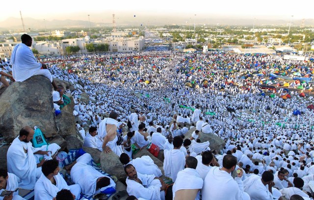 Larut dalam lautan Padang Arafah