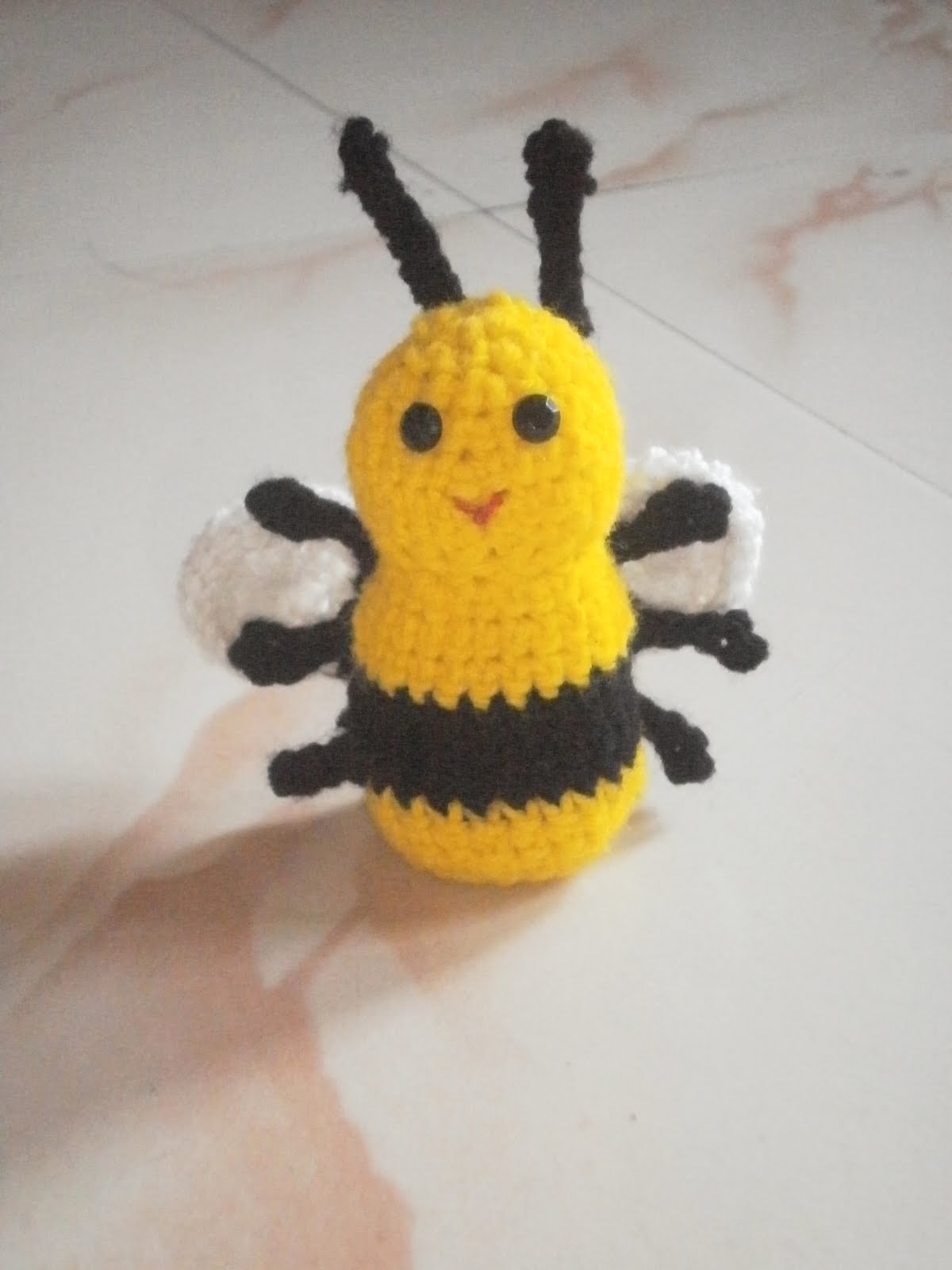 Bumble Bee Crafts 8