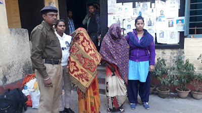 Two-women-Bihar-arrested-by-GRP-while-smuggling-42 turtles-to-Kolkata