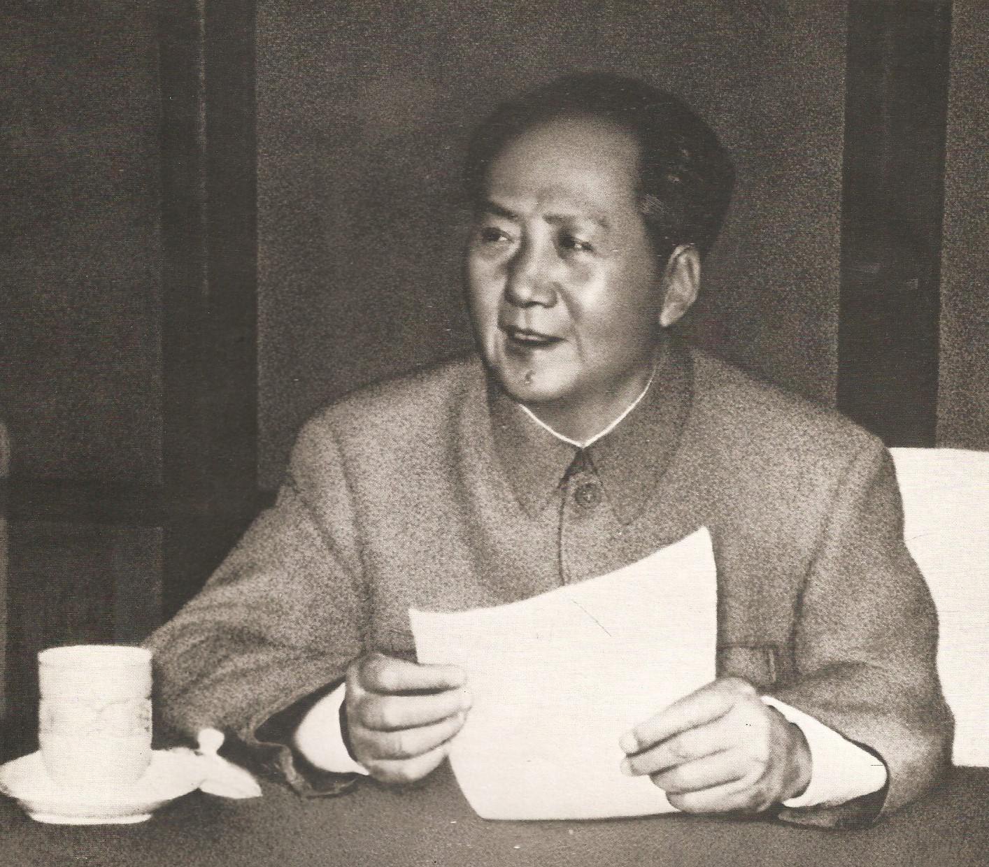 smiling faces sometimes Great Leader Chairman Mao will live forever in