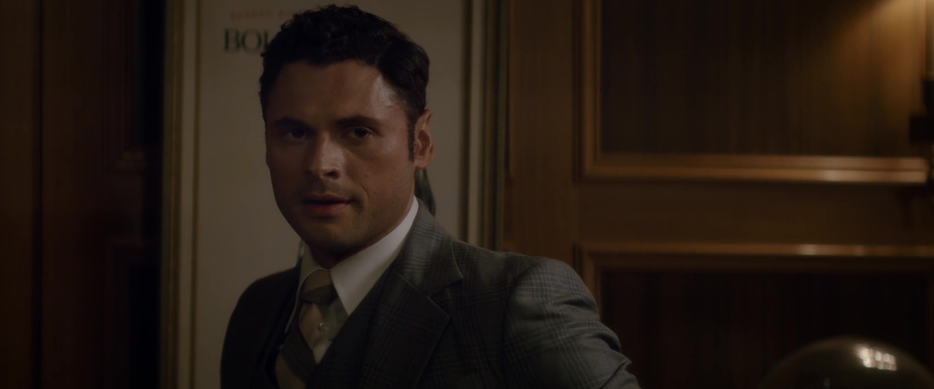 ausCAPS: Adan Canto shirtless in 2 Hearts