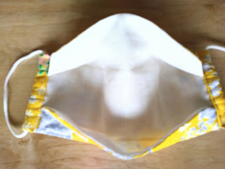 西村大臣風の立体マスクを作りました♪