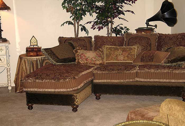 Brit Thing: My comfy Bohemian Frump couch