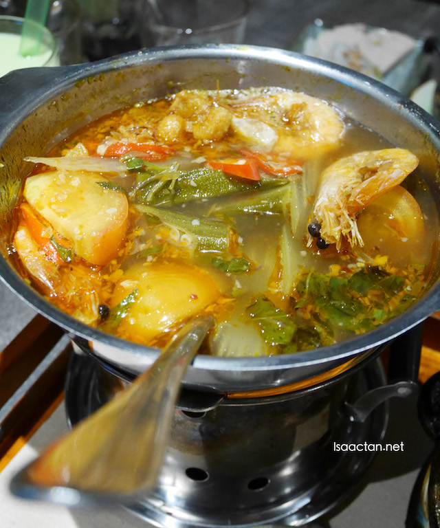Vietnamese Sour Soup