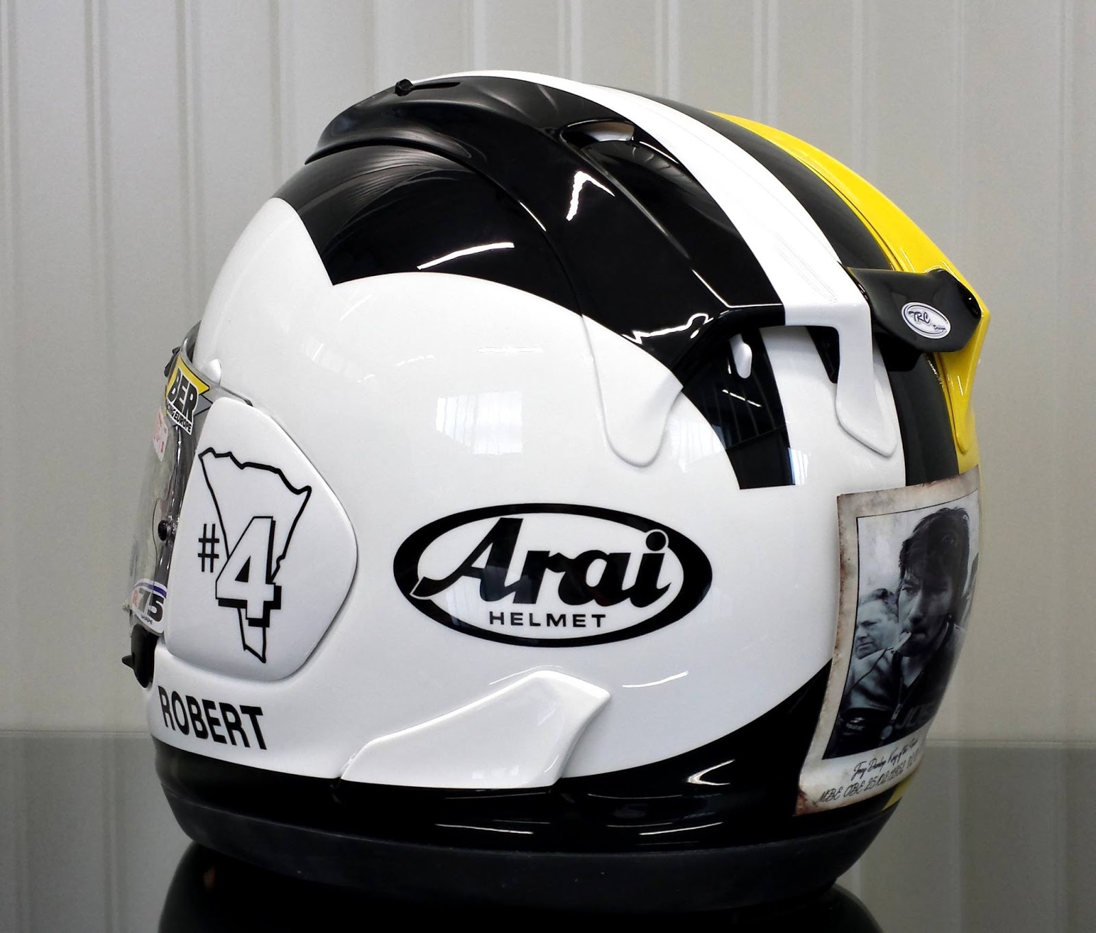 Racing Helmets Garage Arai RX7V "Dunlop Tribute" by TRC Design