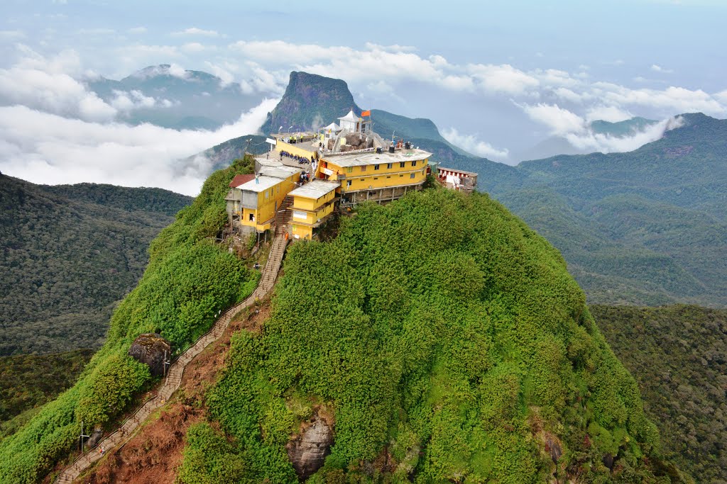 The Adam's Peak | Sri Lanka | Travel And Tourism