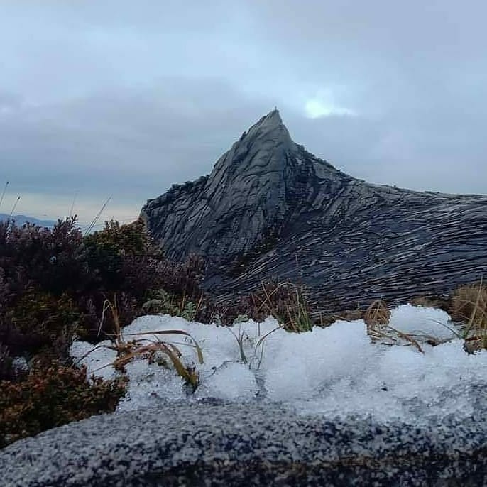 Salji di gunung kinabalu