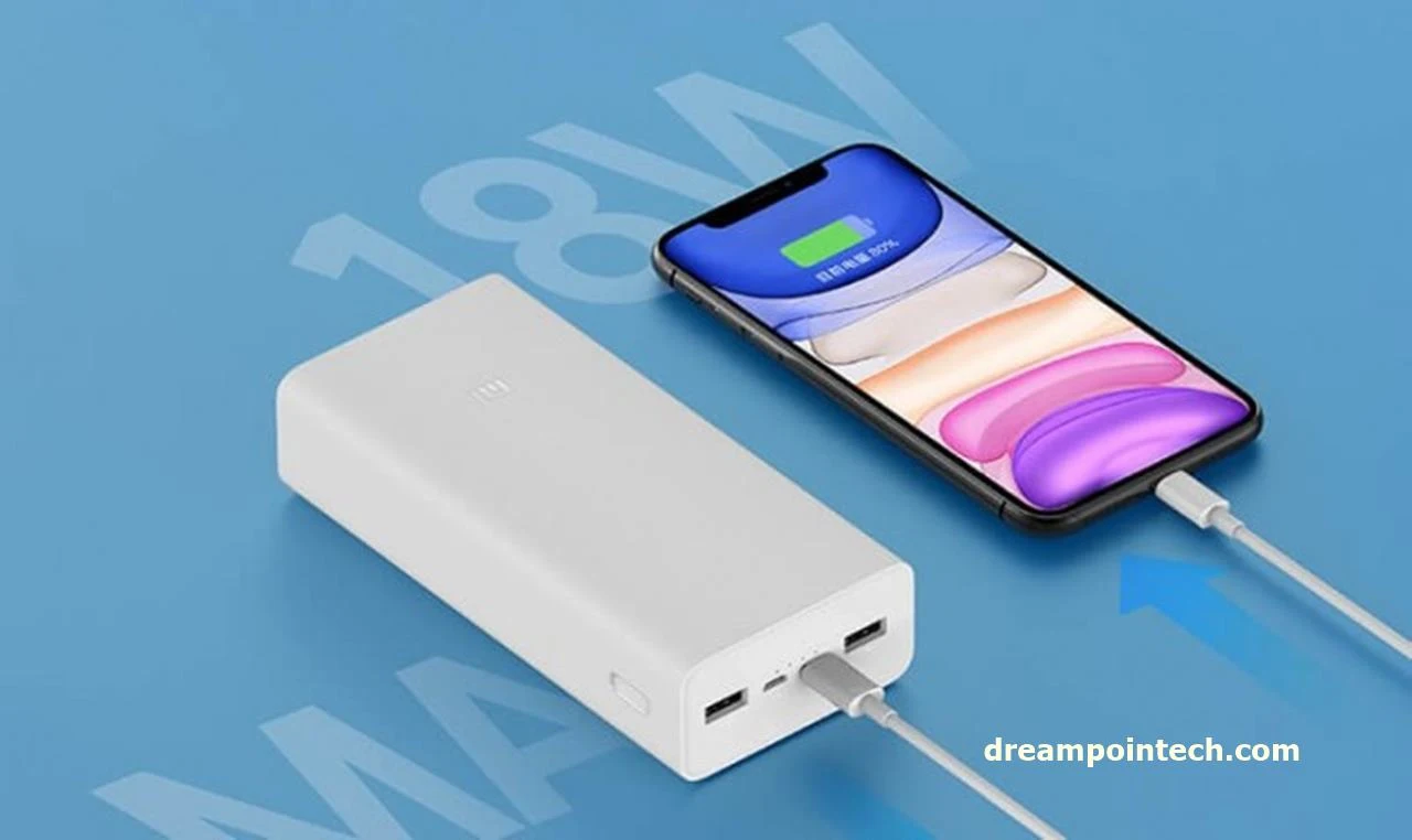 Xiaomi Mi Power Bank 3 also comes with 18W output and 24 W input in Cameroon