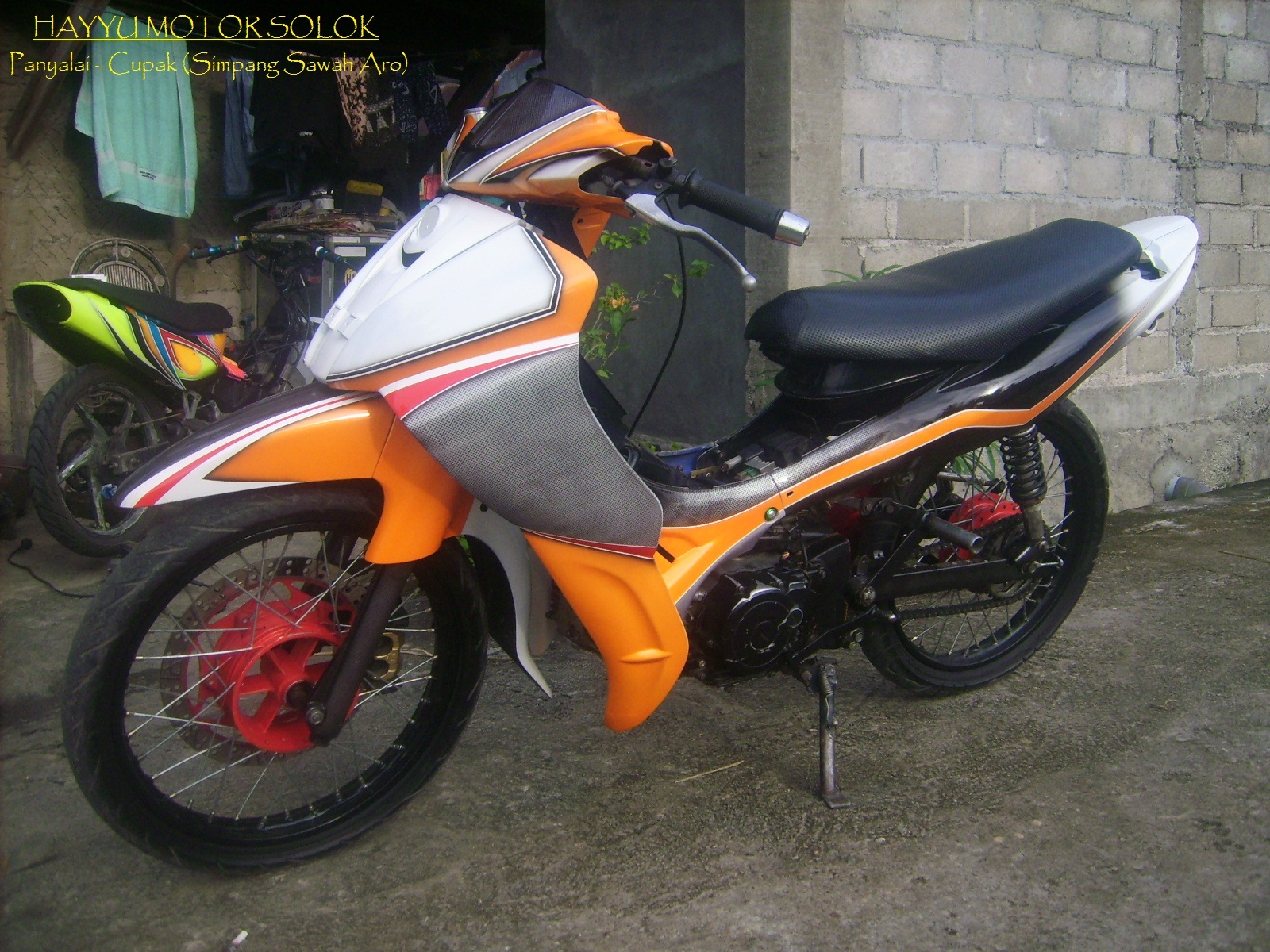 Gambar Modifikasi Motor Vega R