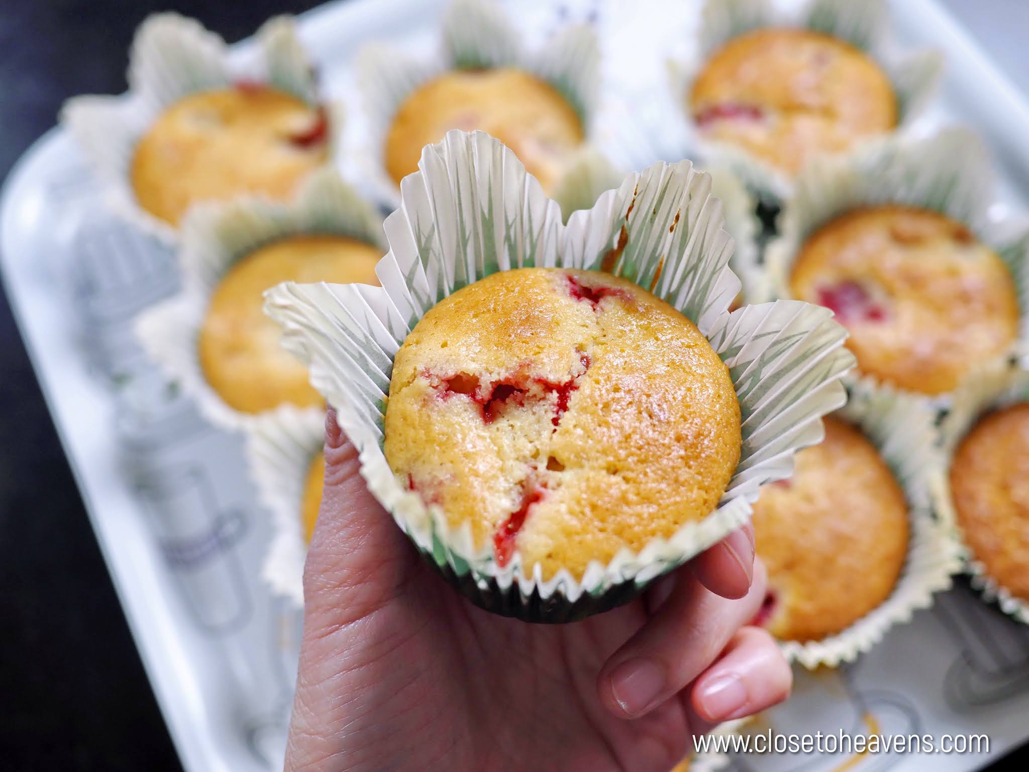 Best Strawberry Muffins สูตร มัฟฟิน สตรอเบอร์รี่