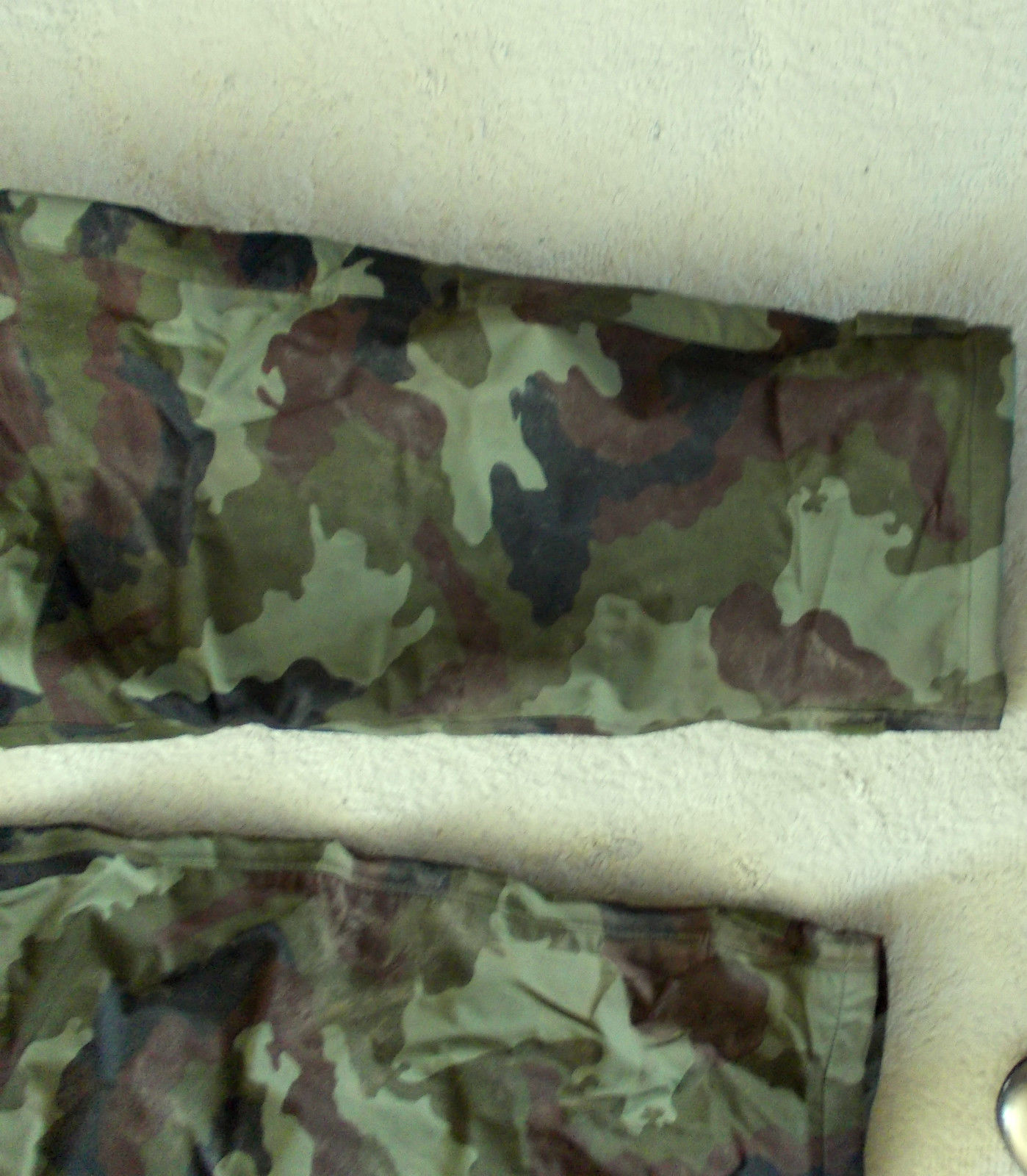 Webbingbabel: Irish Army DPM Wet Set Jacket & Trousers Goretex