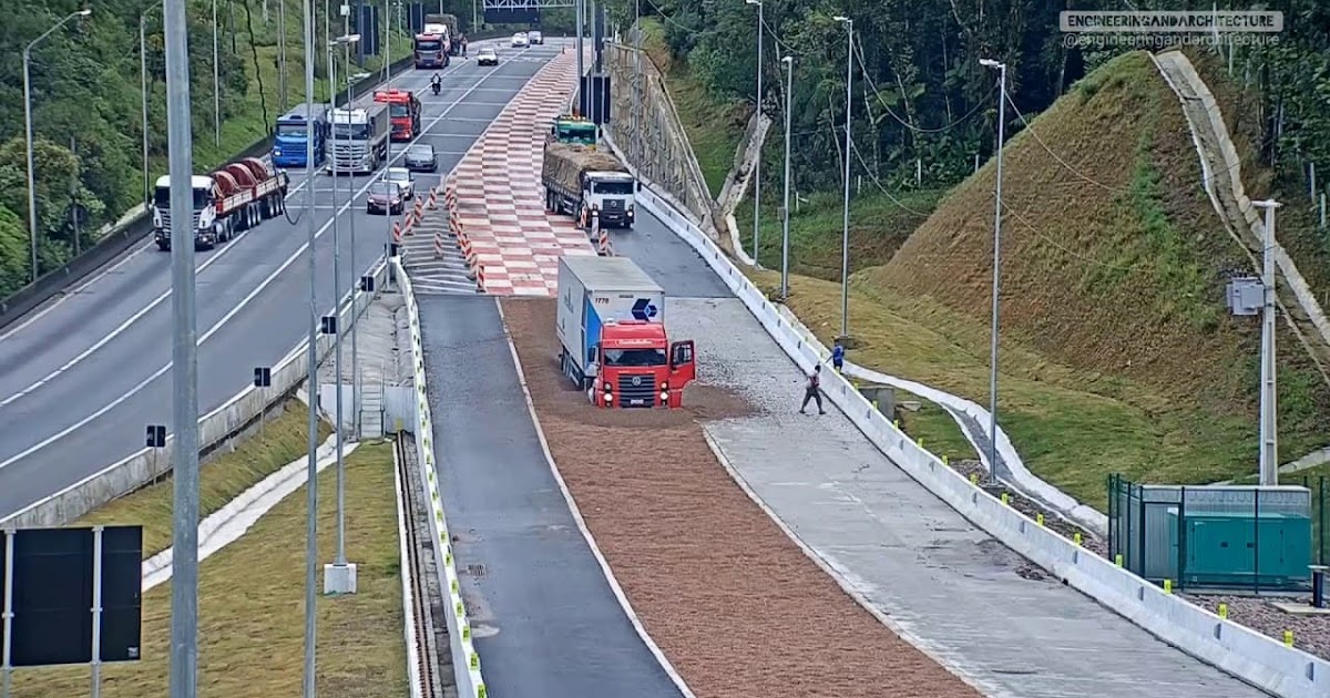 Como funcionam as rampas de travagem para camiões Aberto até de Madrugada