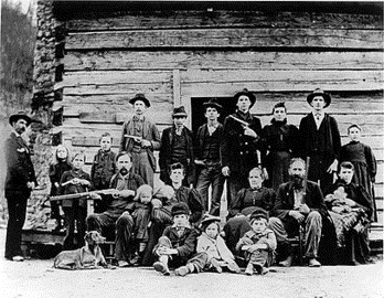 Ре́днеки — жаргонное название белых фермеров redneck ведёт свою историю из Шотландии