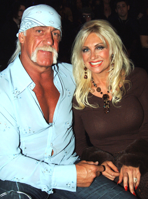 Hollywood Actress Wallpapers and Pictures: Cougar Linda Hogan and ...
