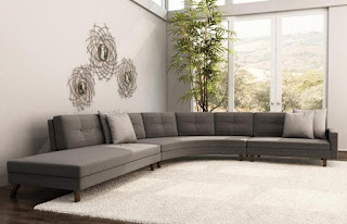 sala con sofá gris
