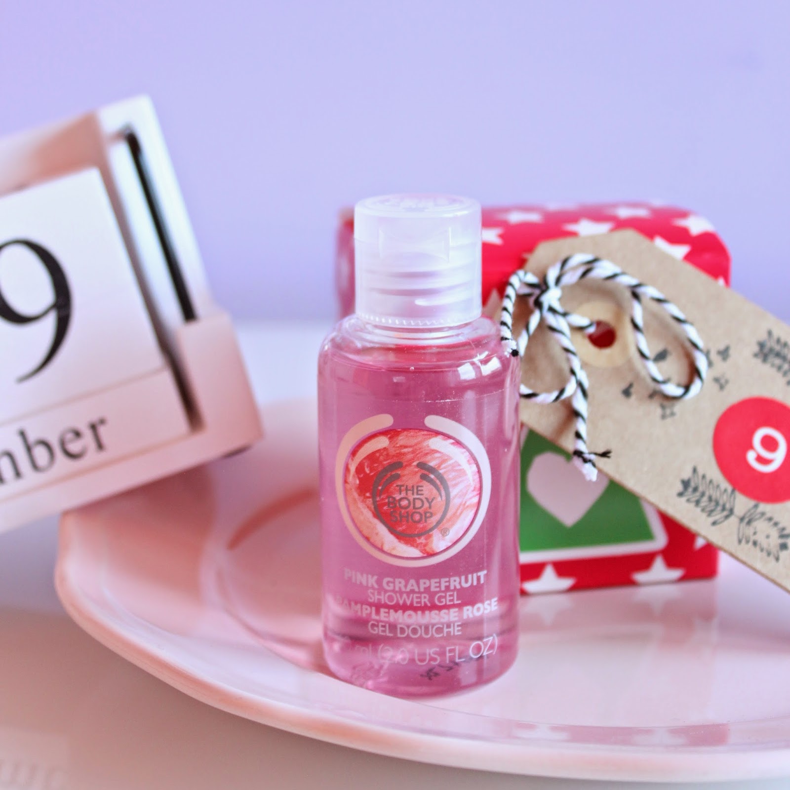 cottoncandyblondies Advent Calendar Day 9 Pink Grapefruit Shower Gel