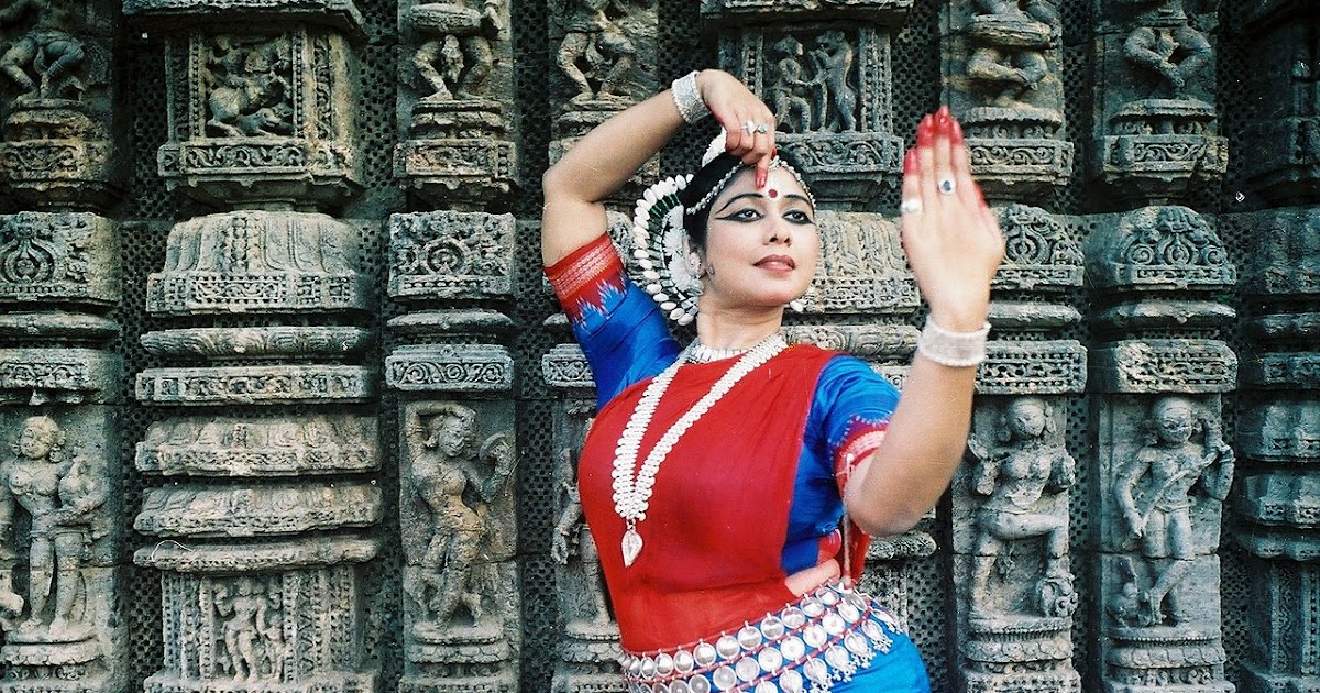 Odissi Dance - Classical Dance of India ~ Odisha Tourism | Explore the  Unexplored