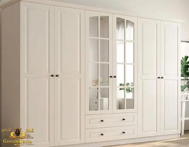 bedrooms complete with wardrobe غرف نوم بالدولاب