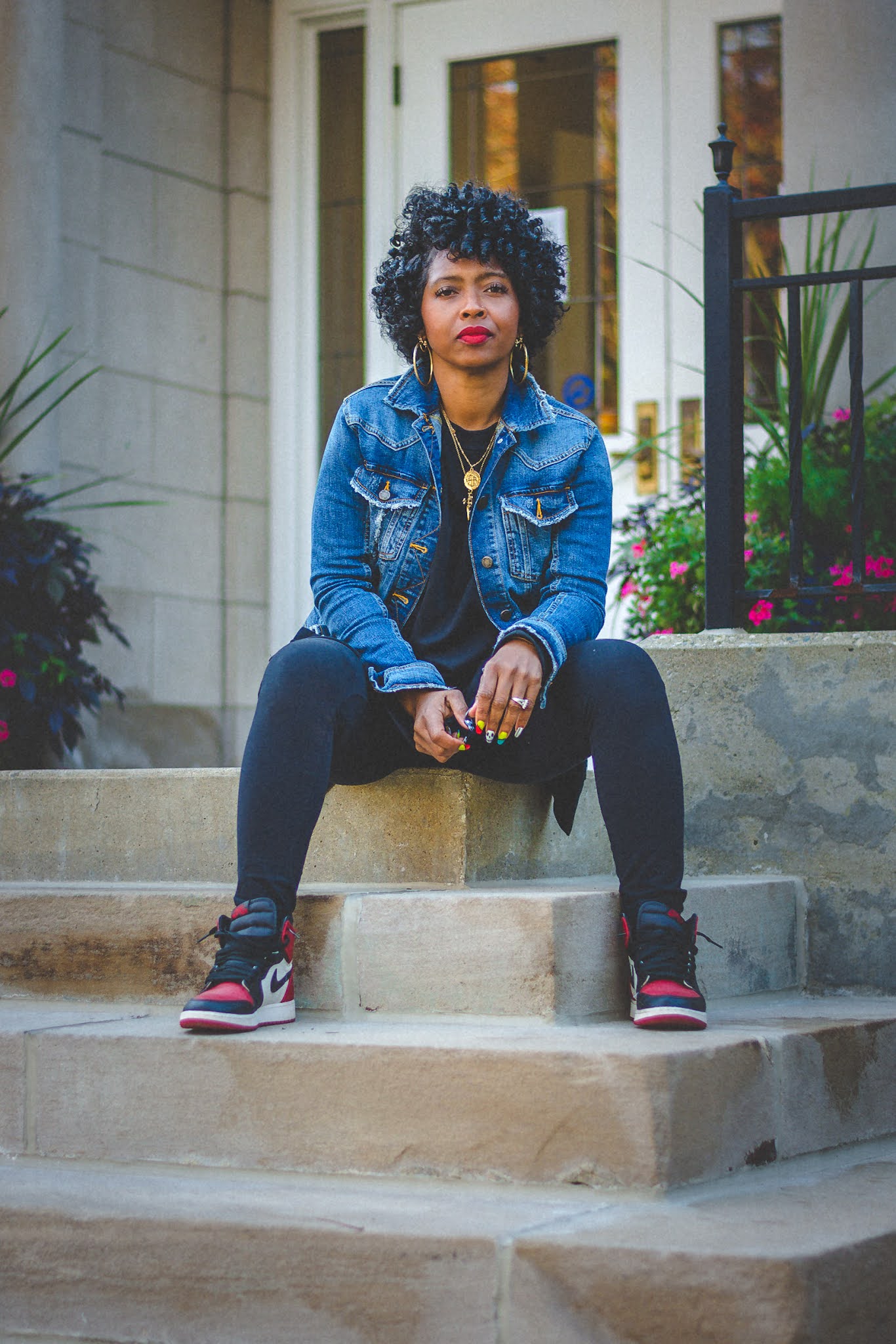 sweenee style, fall outfit idea, sweeneestyle blog, black girls who blog, how to wear all black, how to style my natural hair, all black everything sweenee style, fall outfit idea, sweeneestyle blog, black girls who blog, how to wear all black, how to style my natural hair, all black everything