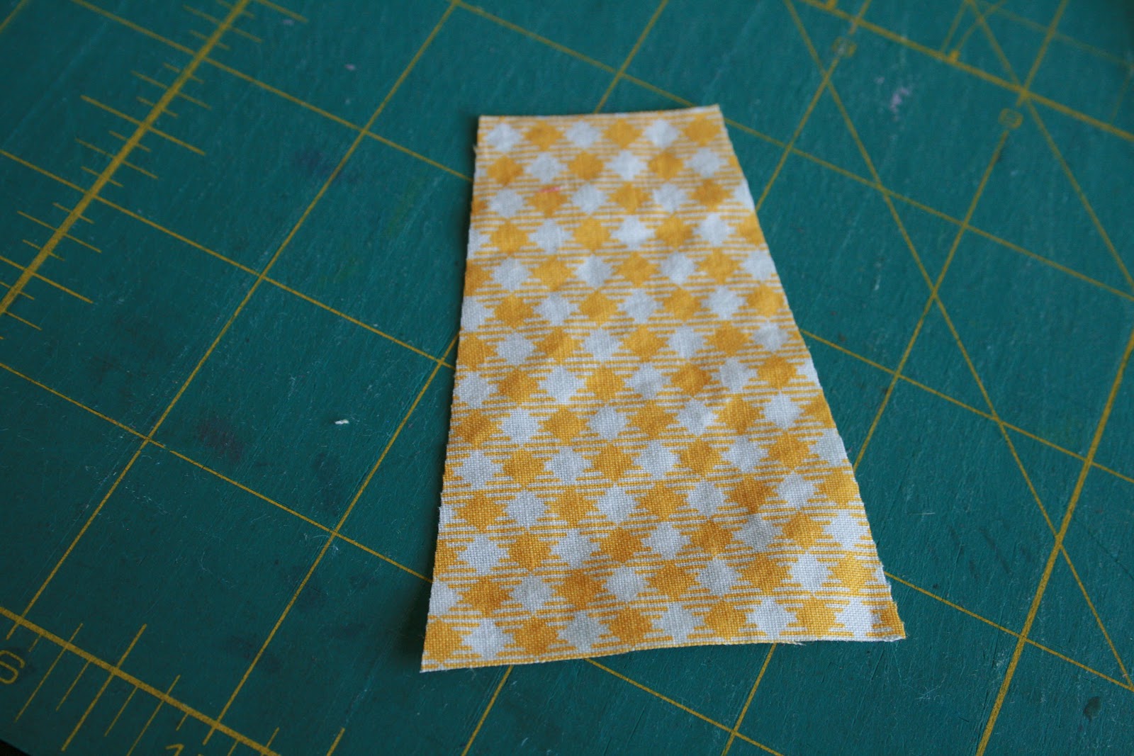 leedle deedle quilts: EZ Dresden Ruler post 2 - the Snake Trail Tutorial