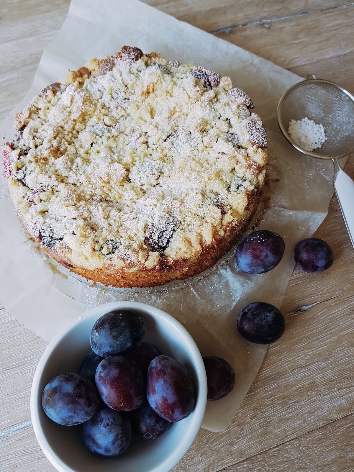 Pflaumenkuchen mit Streuseln - Rezeptra - Food and More