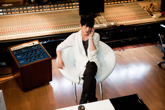 Cassis & Yuanie: Movie Review- Jackal is Coming