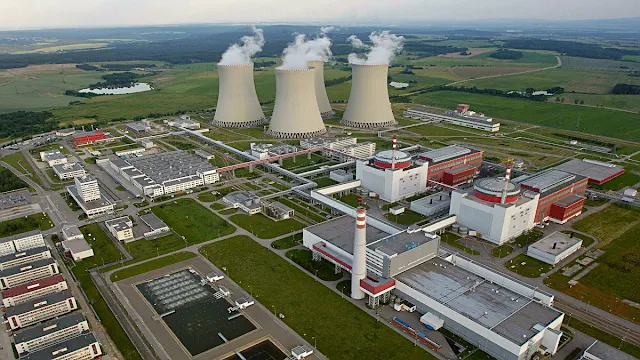 Rusya Devlet Atom Enerjisi Kurumu Rosatom’dan yapılan açıklamada Akkuyu Nükleer Güç Santrali’nin türbin kondansatörlerine soğutma suyu sağlayacak sistemlerin tedariki için sözleşme imzalandığı açıklandı.