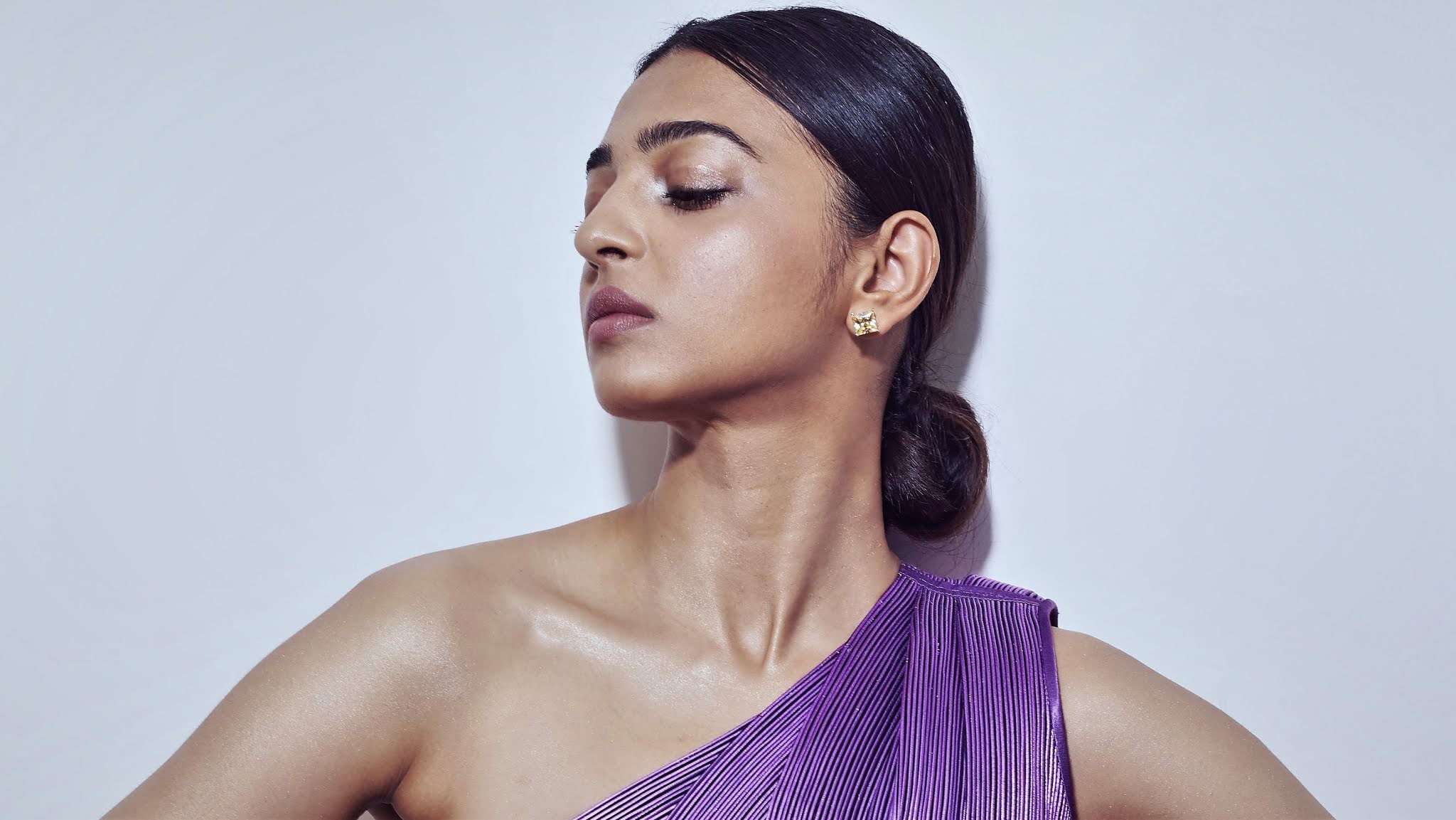 Radhika Apte UHD HD Photo