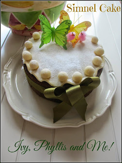 EASTER SIMNEL CAKE