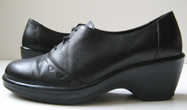 DANSKO 38 PROFESSIONAL CLOGS BLACK OXFORDS WOMENS