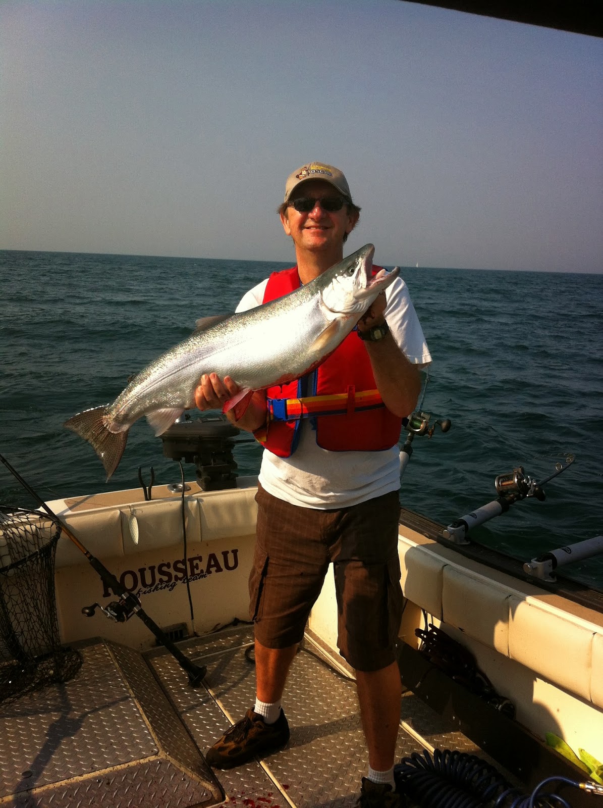 guide Lac Ontario saumon chinook . coho et truite steelhead