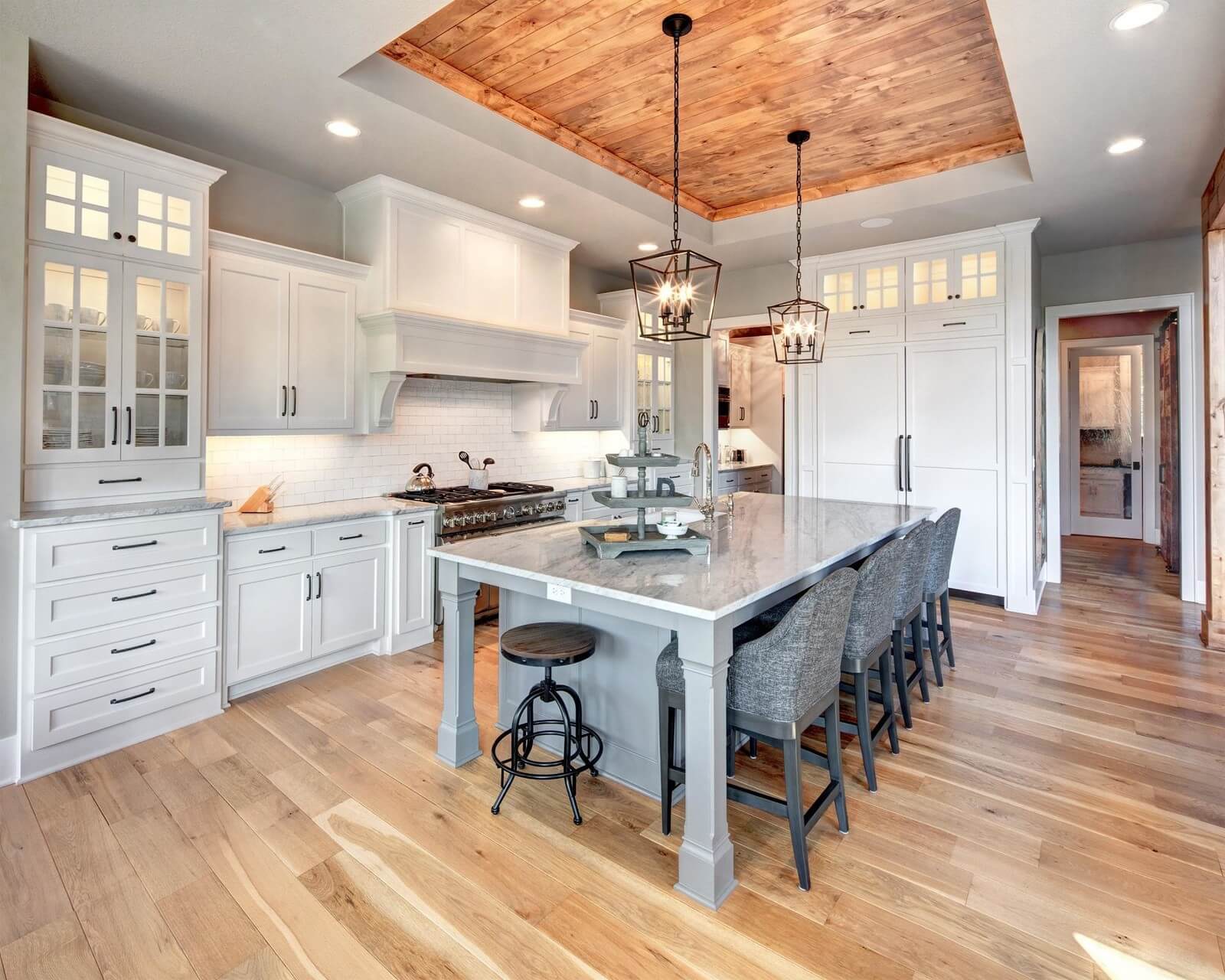 Ideas to Remodel Kitchen Classic Light Wood Floor Edge - Kitchen Design ...