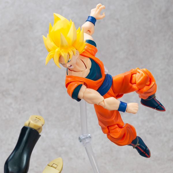 S.H.Figuarts Super Saiyan Full Power Son Goku