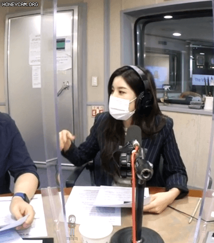 솔직한데 안 솔직한 권은비 연애초보 권사님    권텐