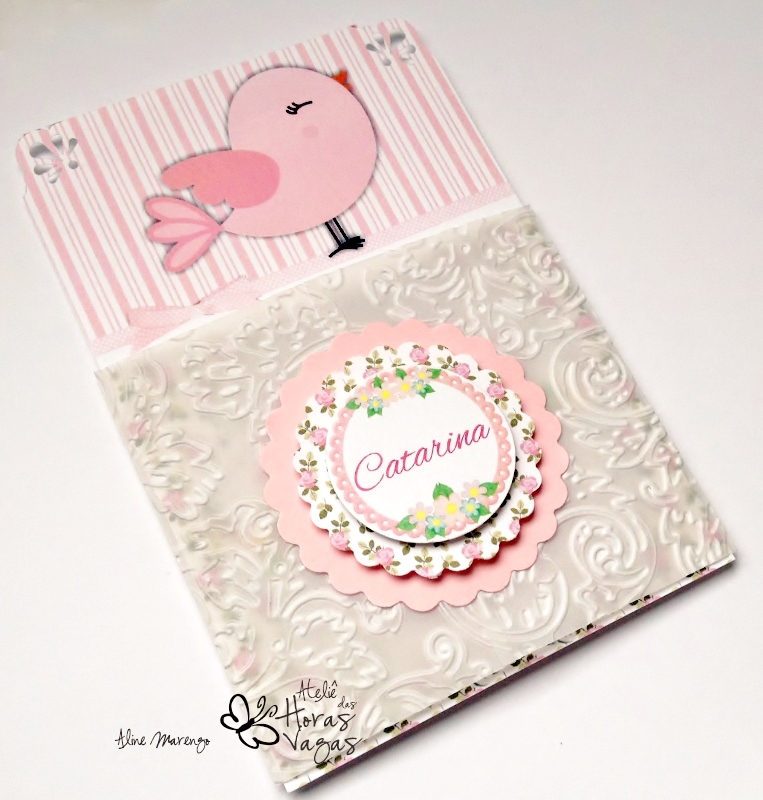 convite artesanal aniversário infantil passarinho jardim provençal floral rosa delicado bebê 1 aninho envelope vegetal texturizado