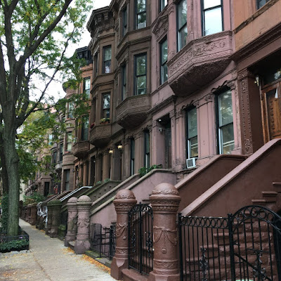 New York: Harlem, brownstone