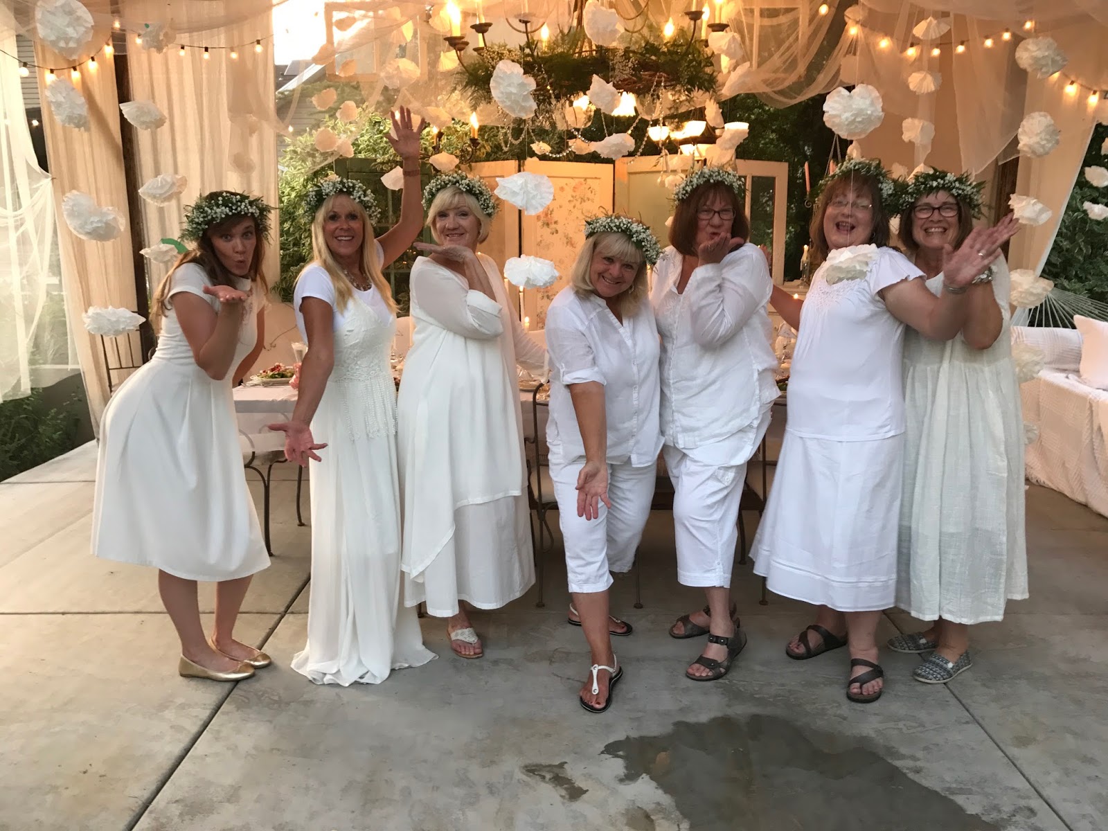 Summer Whites Party Purple Chocolat Home